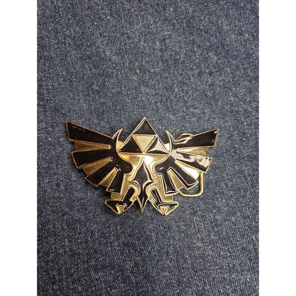 Nintendo Legend of Zelda Triforce Vintage Belt Buckle 2009
